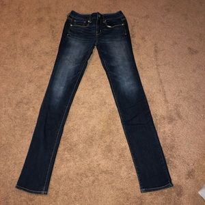 American Eagle Dark Wash Skinny Jean size 4 X-LONG